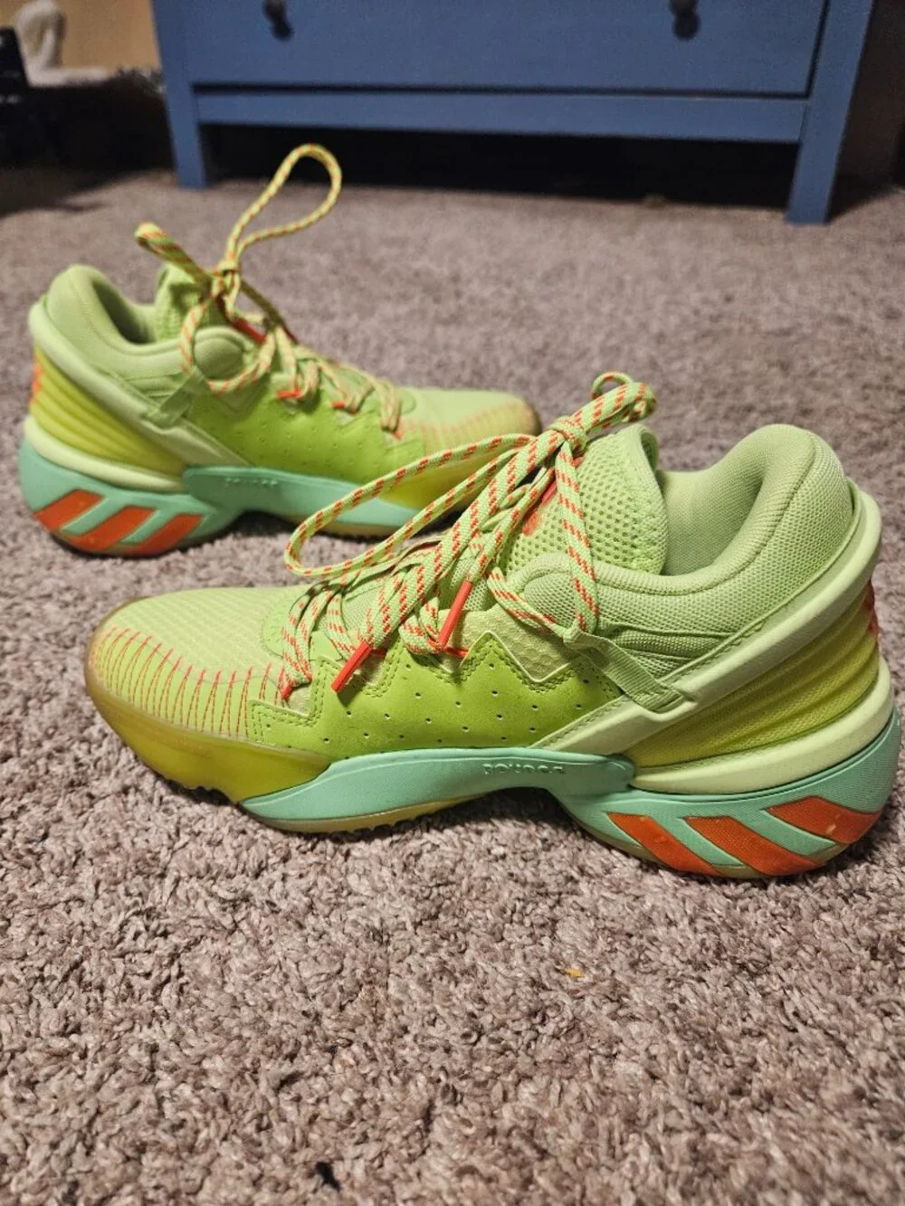 Don Issue 2 Glow Mint